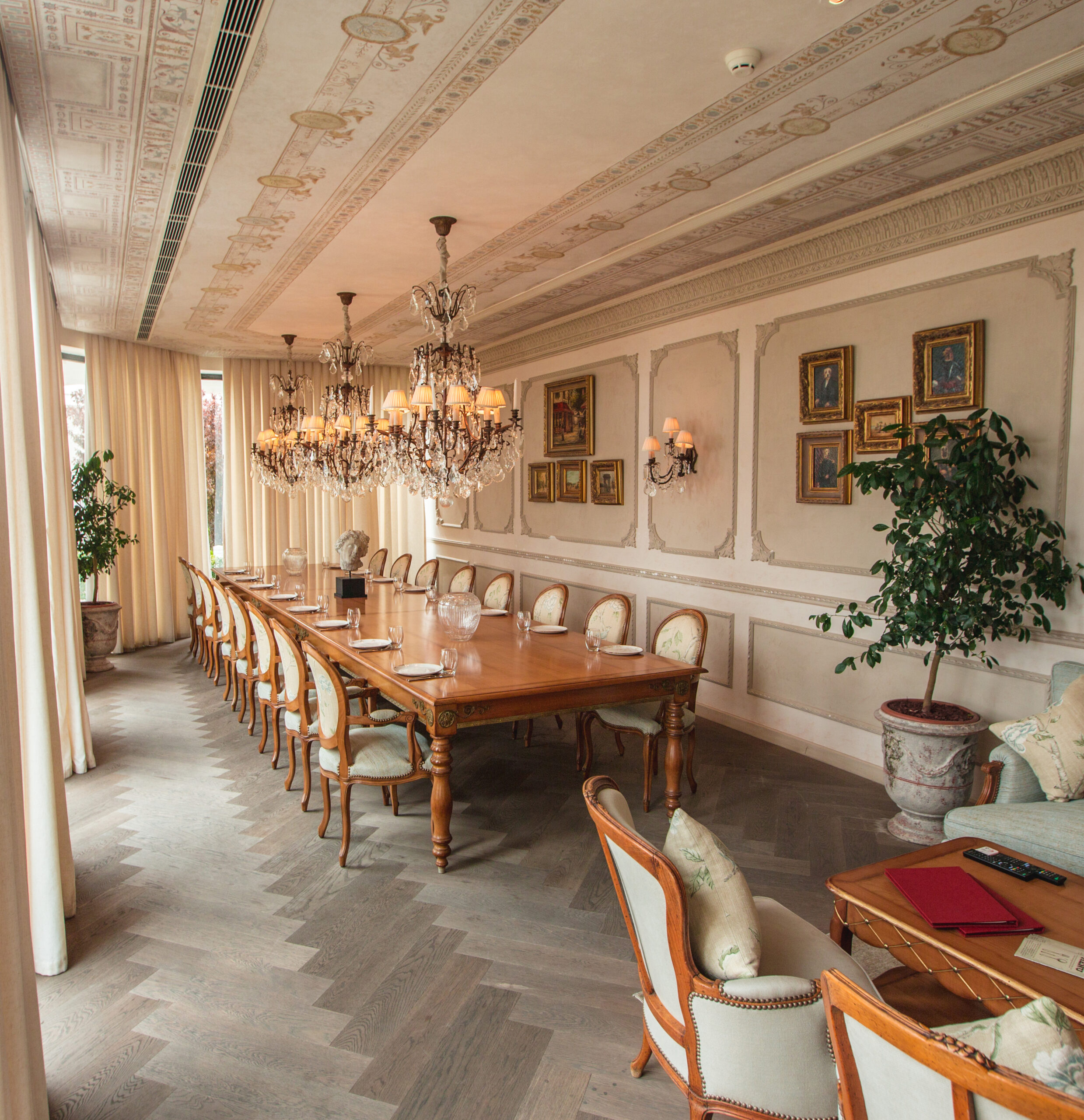 HOSPITALITY INTERIOR DESIGN